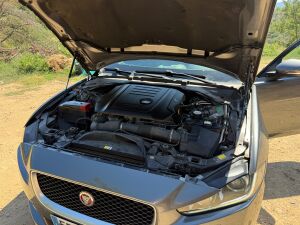 Jaguar XE 2.0d - 2016