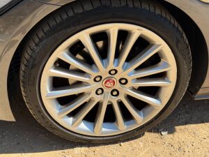Jaguar XE 2.0d - 2016