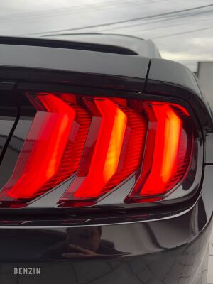 Ford Mustang EcoBoost - 2019