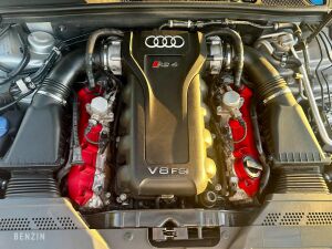 Audi RS4 Avant - 2013