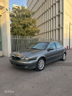 Jaguar X-Type 2.5 V6 - 2003