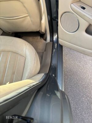 Jaguar X-Type 2.5 V6 - 2003