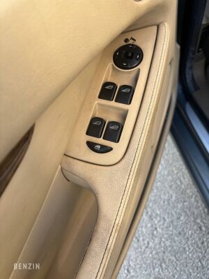 Jaguar X-Type 2.5 V6 - 2003