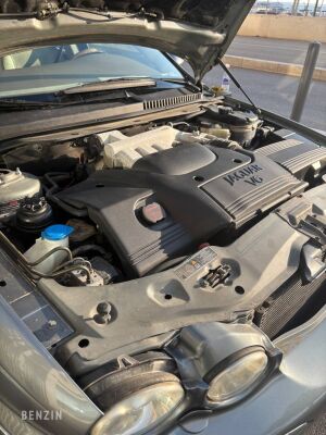 Jaguar X-Type 2.5 V6 - 2003