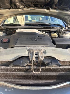 Jaguar X-Type 2.5 V6 - 2003