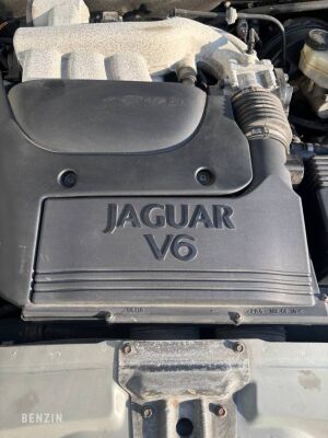 Jaguar X-Type 2.5 V6 - 2003