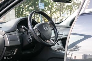 Jaguar XF SV8 1ère main - 2008