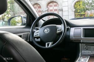 Jaguar XF SV8 1ère main - 2008