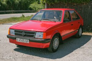 Opel Kadett S (D) - 1984