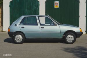 Peugeot 205 GR 19k km - 1985