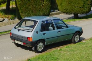 Peugeot 205 GR 19k km - 1985