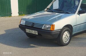 Peugeot 205 GR 19k km - 1985