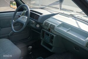 Peugeot 205 GR 19k km - 1985