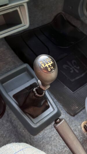 Peugeot 205 GR 19k km - 1985