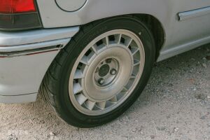 Renault Clio 16V - 1992