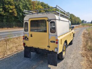 Land Rover 109 Série III - 1974