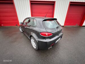 Alfa Romeo 147 GTA - 2003