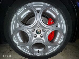 Alfa Romeo 147 GTA - 2003