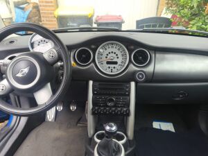 Mini Cooper S R53 - 2005