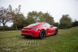 Porsche 718 Cayman - 2018