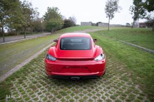 Porsche 718 Cayman - 2018