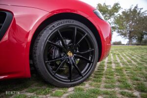 Porsche 718 Cayman - 2018