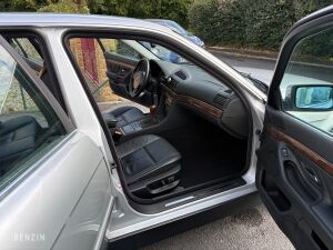 BMW 740i e38 - 1999