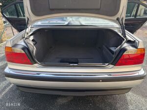 BMW 740i e38 - 1999