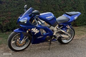 Yamaha YZF-R1 RN01 - 1998