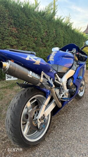 Yamaha YZF-R1 RN01 - 1998