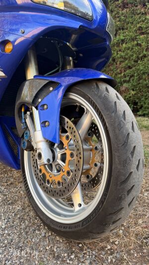 Yamaha YZF-R1 RN01 - 1998