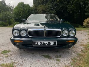 Jaguar XJ8 3.2 - 1998 in vendita all'asta su Benzin – foto 5/94