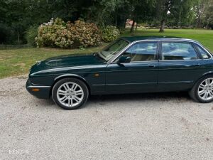 Jaguar XJ8 3.2 - 1998 in vendita all'asta su Benzin – foto 8/94