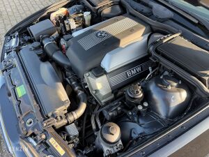 BMW 535i e39 - 1998 in vendita all'asta su Benzin – foto 121/143
