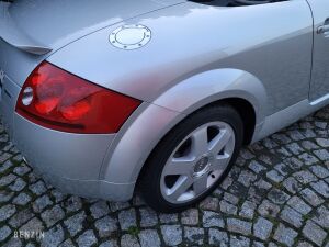 Audi TT Roadster 1.8T 180 Quattro 30k km - 2002 in vendita all'asta su Benzin – foto 17/171