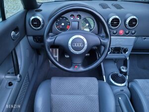 Audi TT Roadster 1.8T 180 Quattro 30k km - 2002 in vendita all'asta su Benzin – foto 49/171