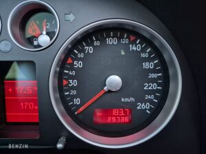 Audi TT Roadster 1.8T 180 Quattro 30k km - 2002 in vendita all'asta su Benzin – foto 56/171