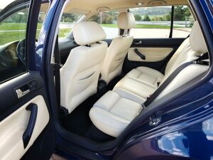 Volkswagen Golf 4 1.6 16s 59k km 2003 na sprzedaż na aukcji w Benzin – zdjęcie 44/101