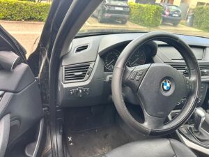 BMW X1 E84 23d - 2010 en venta en subasta en Benzin – foto 59/122