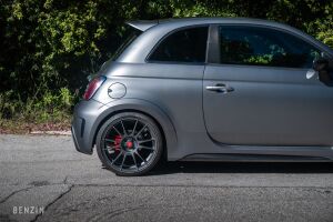 Abarth 695 Biposto 9k km - 2019 2018 à vendre aux enchères sur Benzin – photo 42/220