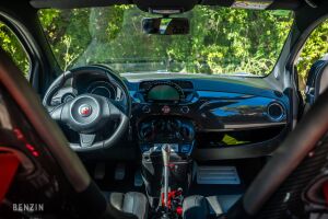 Abarth 695 Biposto 9k km - 2019 2018 à vendre aux enchères sur Benzin – photo 103/220