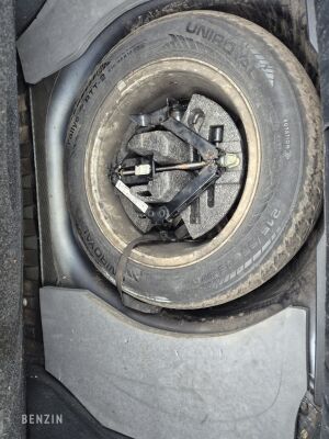 Peugeot 406 Coupé V6 - 1998 zur Versteigerung auf Benzin – Foto 17/49