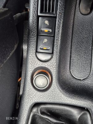 Peugeot 406 Coupé V6 - 1998 zur Versteigerung auf Benzin – Foto 30/49