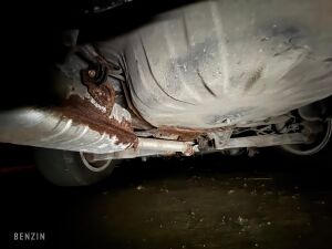 Peugeot 406 Coupé V6 - 1998 zur Versteigerung auf Benzin – Foto 39/49