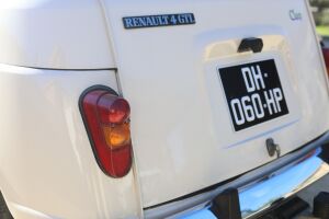 Renault 4 GTL Clan - 1986 eladó árverésen a Benzinen – fotó 32/127