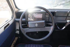 Renault 4 GTL Clan - 1986 eladó árverésen a Benzinen – fotó 66/127