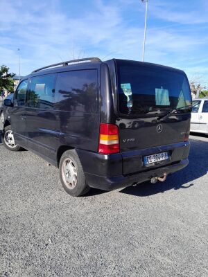 Mercedes-Benz V220 CDI -1999 in vendita all'asta su Benzin – foto 9/83