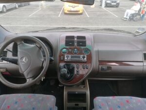 Mercedes-Benz V220 CDI -1999 in vendita all'asta su Benzin – foto 17/83