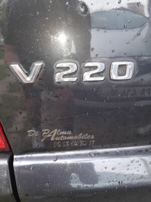 Mercedes-Benz V220 CDI -1999 in vendita all'asta su Benzin – foto 53/83