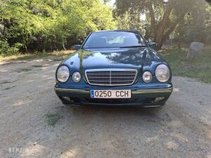 Mercedes-Benz E240 W210 - 1999 à vendre aux enchères sur Benzin – photo 5/59